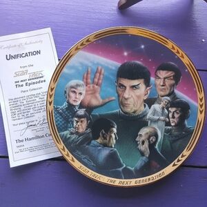 Star Trek: The Next Generation Collectible Plate - Spock Center Portrait